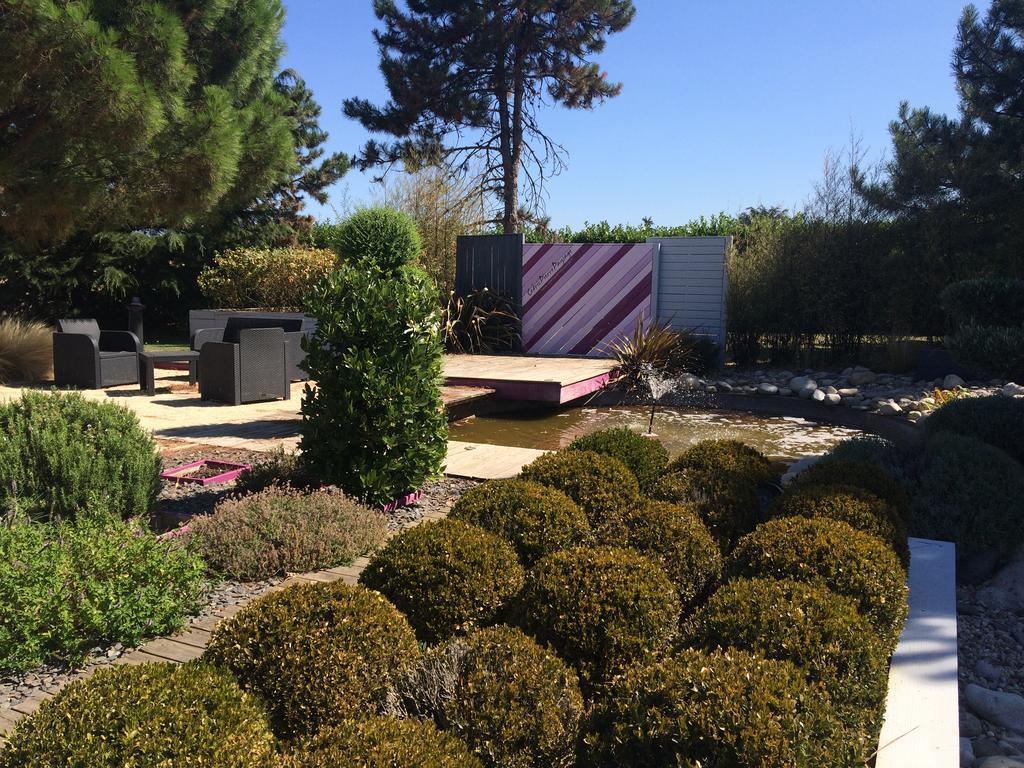 Sous Les Pins Etoile-sur-Rhone Exterior foto